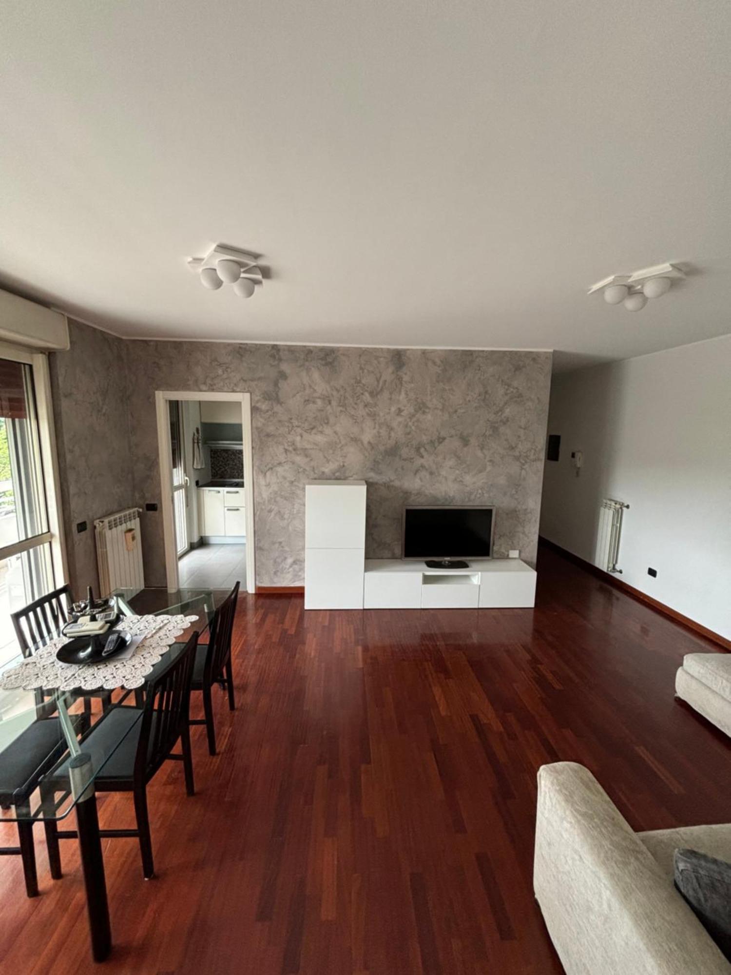 Casa Rino- Rho Fiera Apartment Bagian luar foto